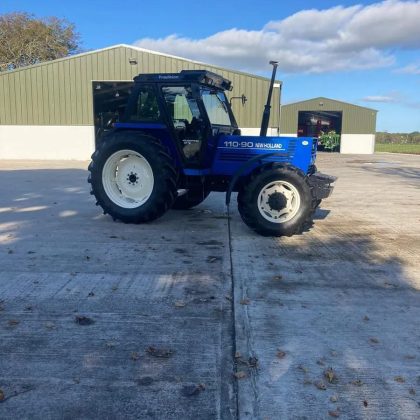 New Holland 110-90 4WD Tractor
