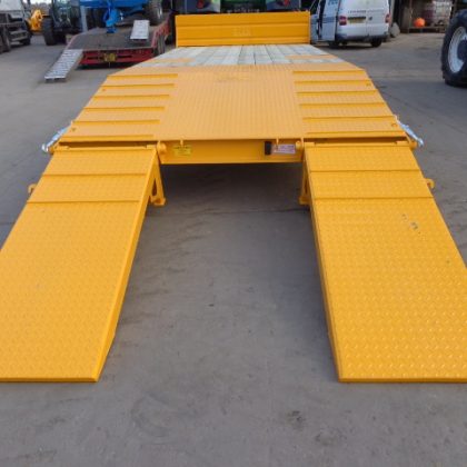 Buy Low Loader Trailer for Tractors & Vehicles